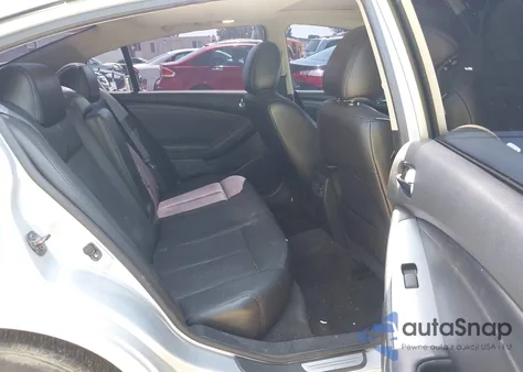 2009 Nissan Altima Hybrid z USA, uszkodzony, nr VIN 1N4CL21E19C186644